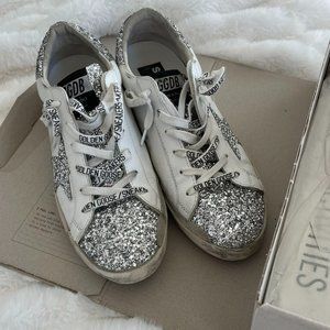 Authentic Golden Goose Superstars 9 Size
